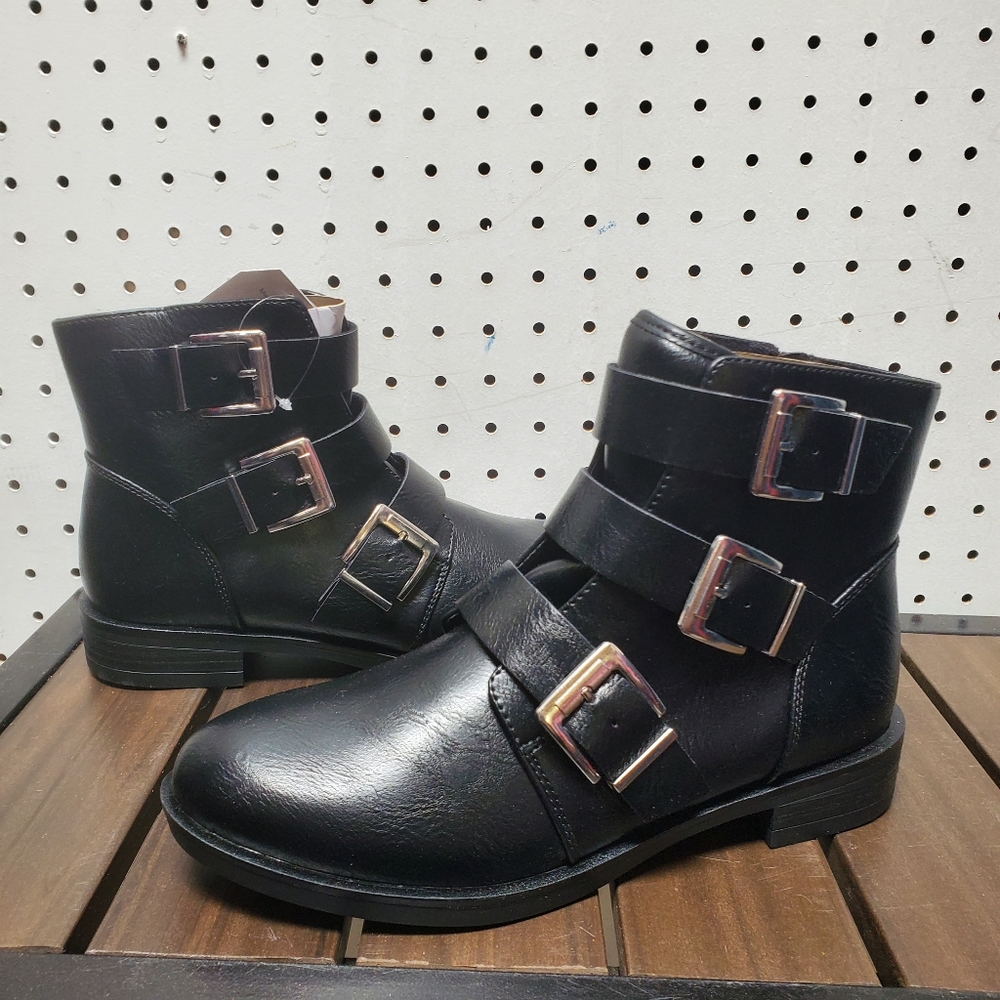 Time & Tru 3 Buckle Bootie Ankle Boot NWT